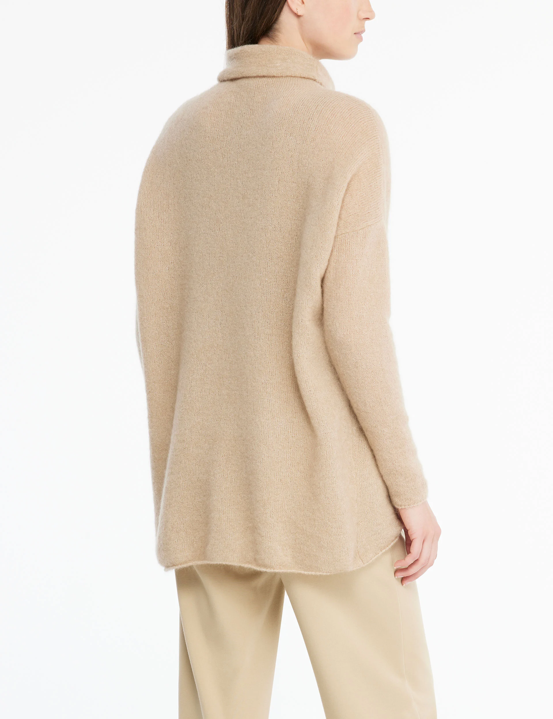 ������� ������� Sarah Pacini 23211514