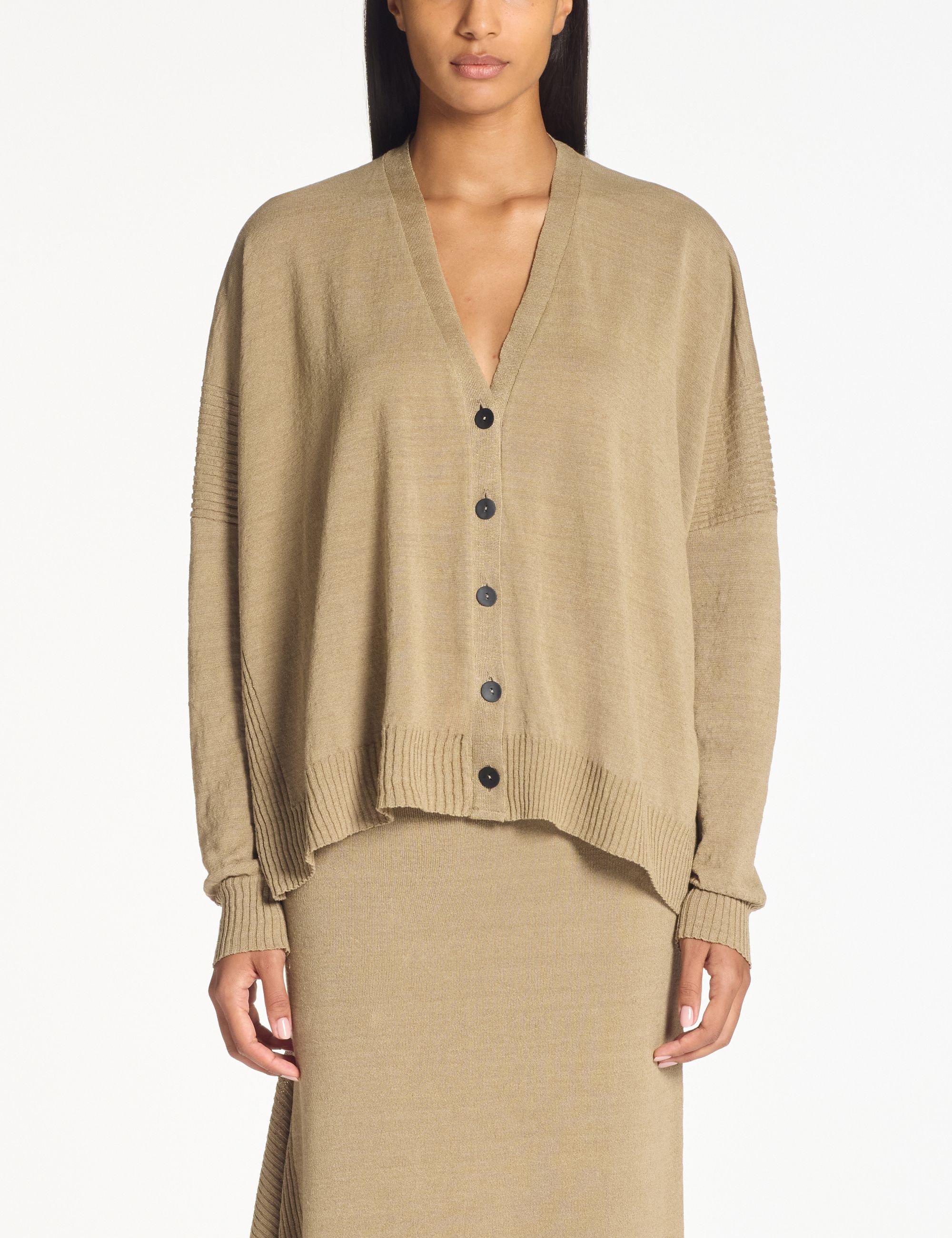 �������� Sarah Pacii 251.11.049.22